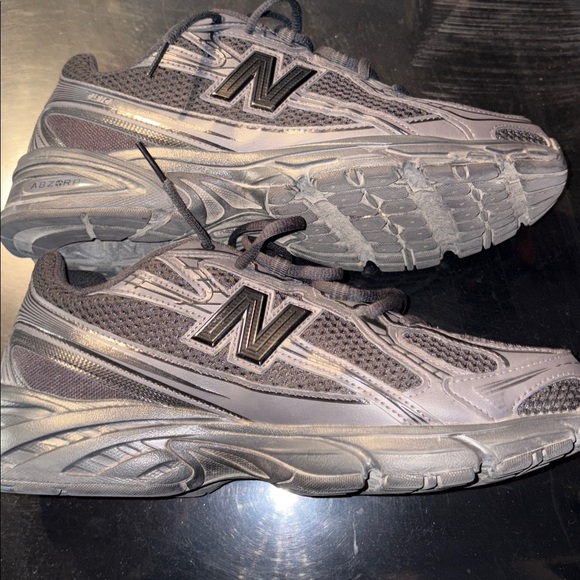 New Balance Charcoal Running Shoes - Picture 8 of 14